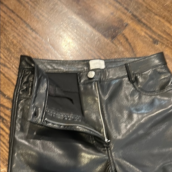Wilfred Black Faux Leather-Style Straight Leg Pants Size 6 - Picture 6 of 8